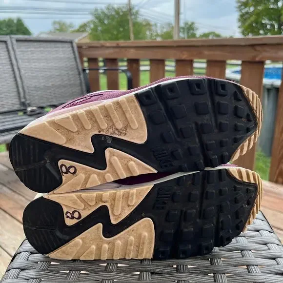 2014 Nike Air Max Essential women sz 8.5 Villain Red/white/champagne 616730 600 - Picture 10 of 11